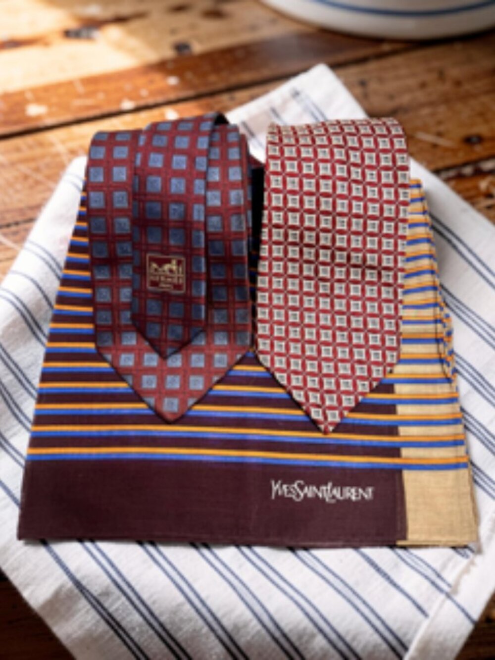 2 Neck ties Hermès Paris Silk France Made & Gentle Men +  1YSL Handkerchie (49)